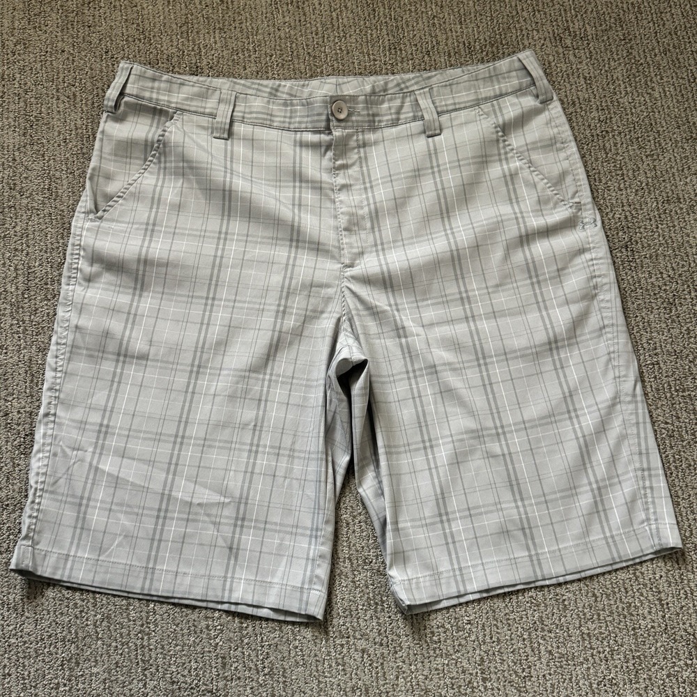 Under Armour Mens 38 Golf Chino Shorts Flat Front Polyester Grey Check